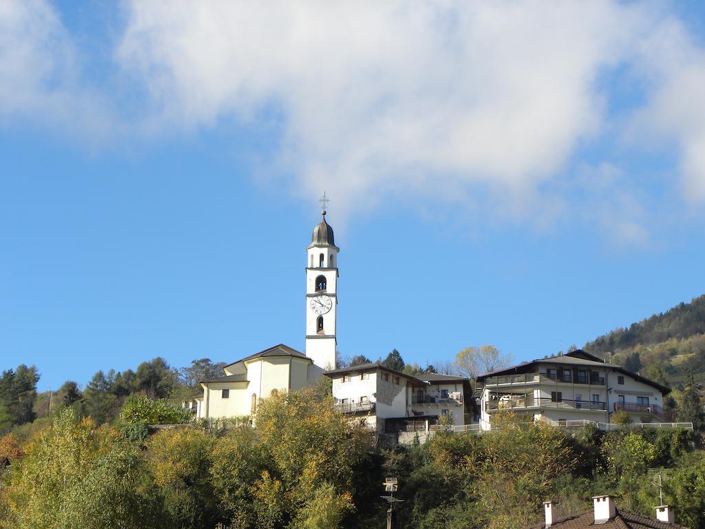 Apartamento Casa De Val Calceranica al Lago Exterior foto