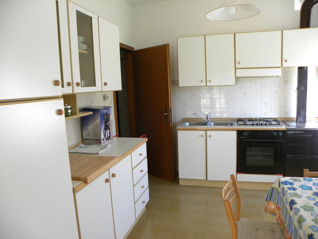 Apartamento Casa De Val Calceranica al Lago Habitación foto
